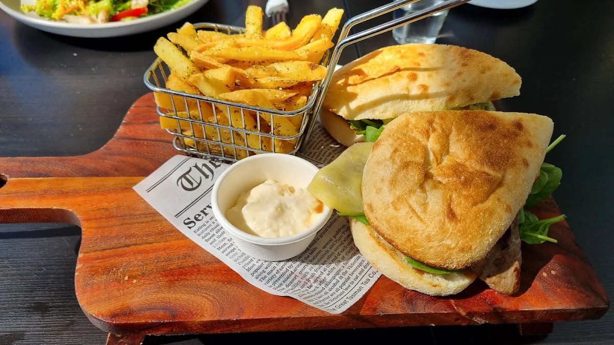 Food & drink photo 9