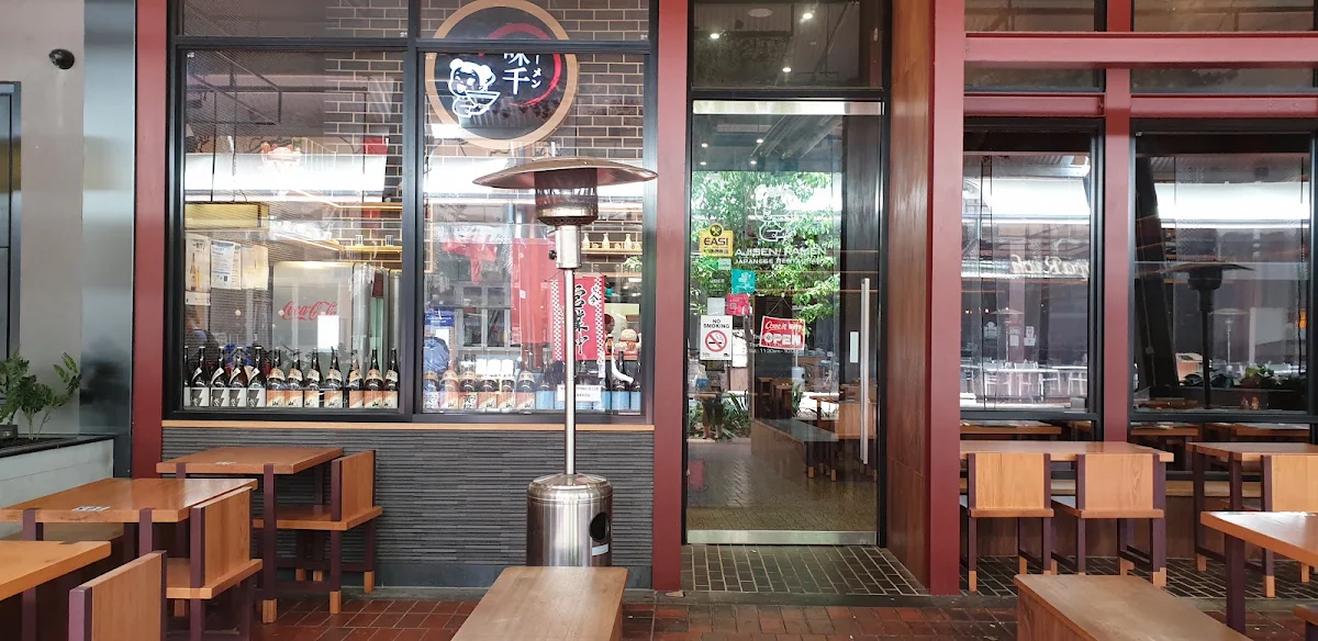 Vibe, Ajisen Ramen Knox