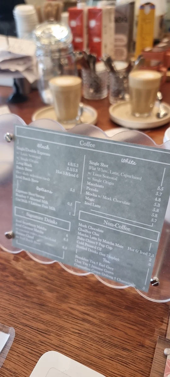 Menu, Luna Bakery
