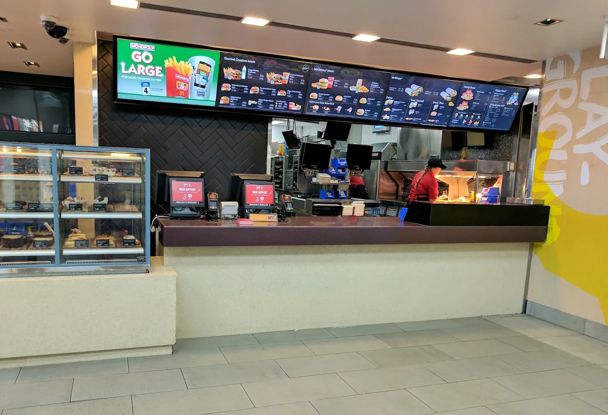 Vibe, McDonald's Kings Park
