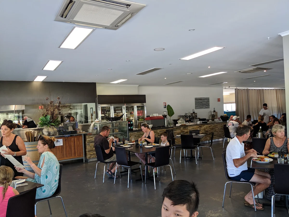 Vibe, McDonald's Kings Park