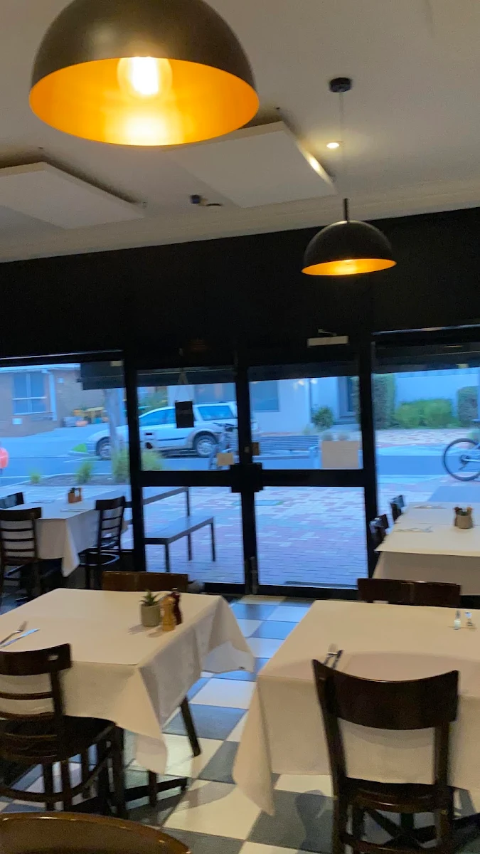 Vibe, Motorino Pizzeria
