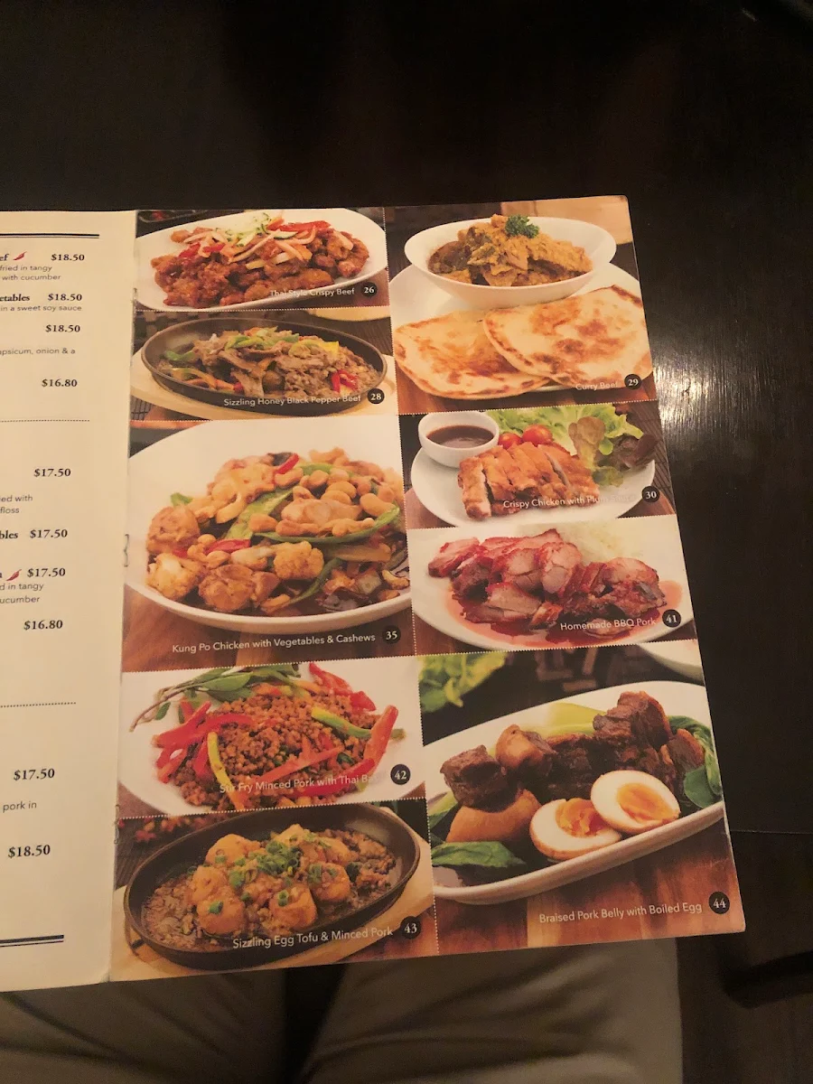 Menu, Fong's Kitchen - Williamstown