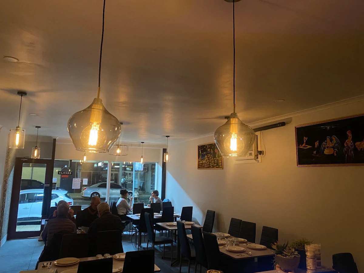 Vibe, Himalayan Taj Indian Restaurant