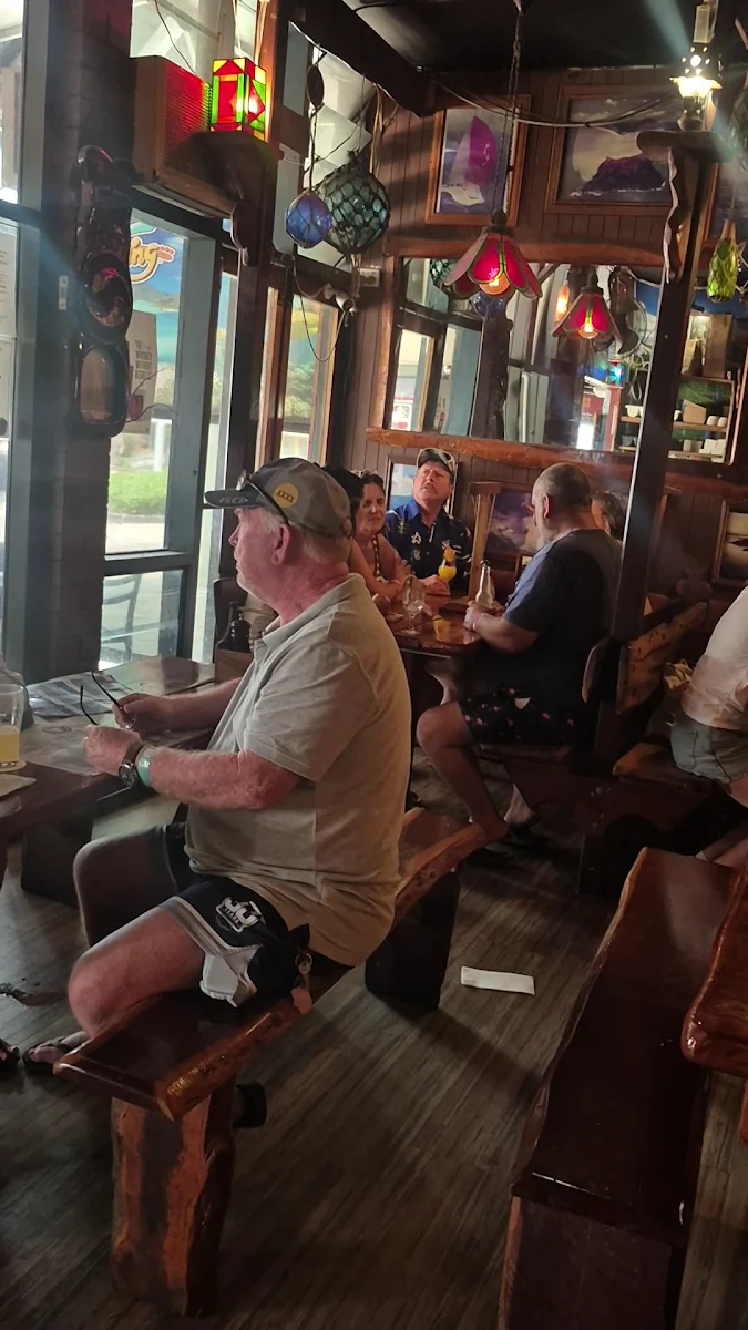 Vibe, KC's Bar & Grill