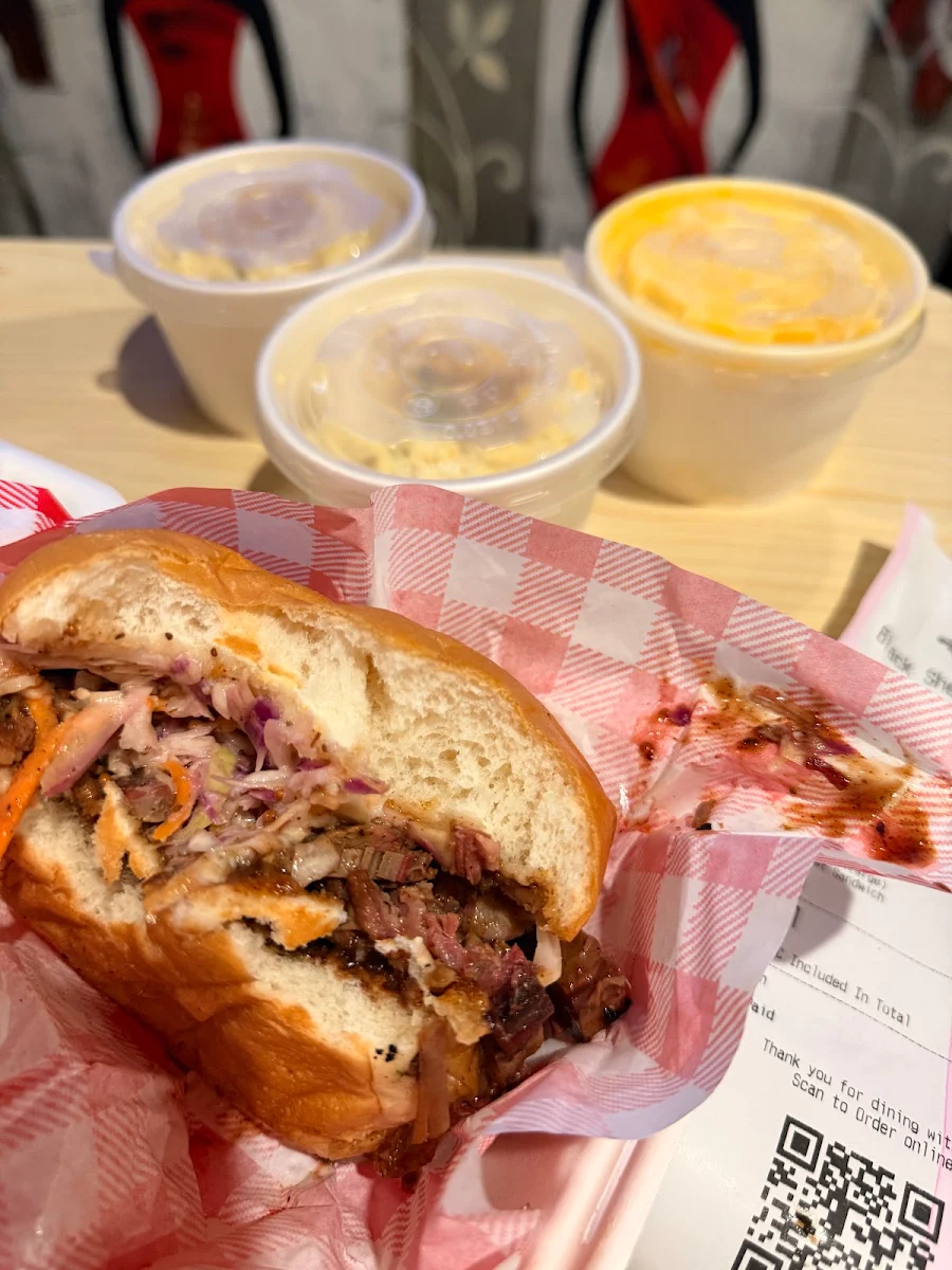 Food & drink, Black Sheep American Soul food