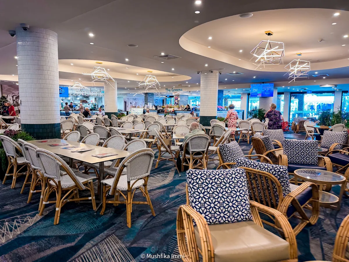 Vibe, Villaggio Blacktown