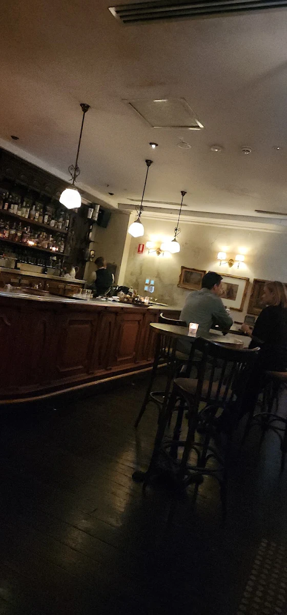 Vibe, The Ghost of Alfred Felton at Hotel Esplanade