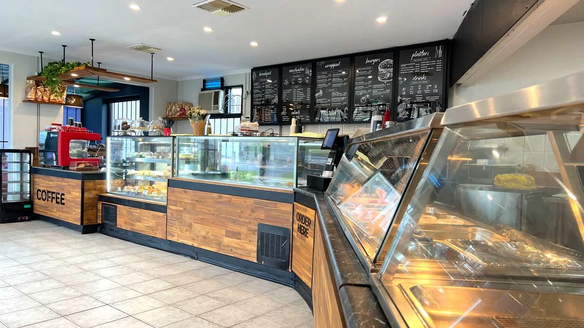 Vibe, Abbotts Cafe Delight