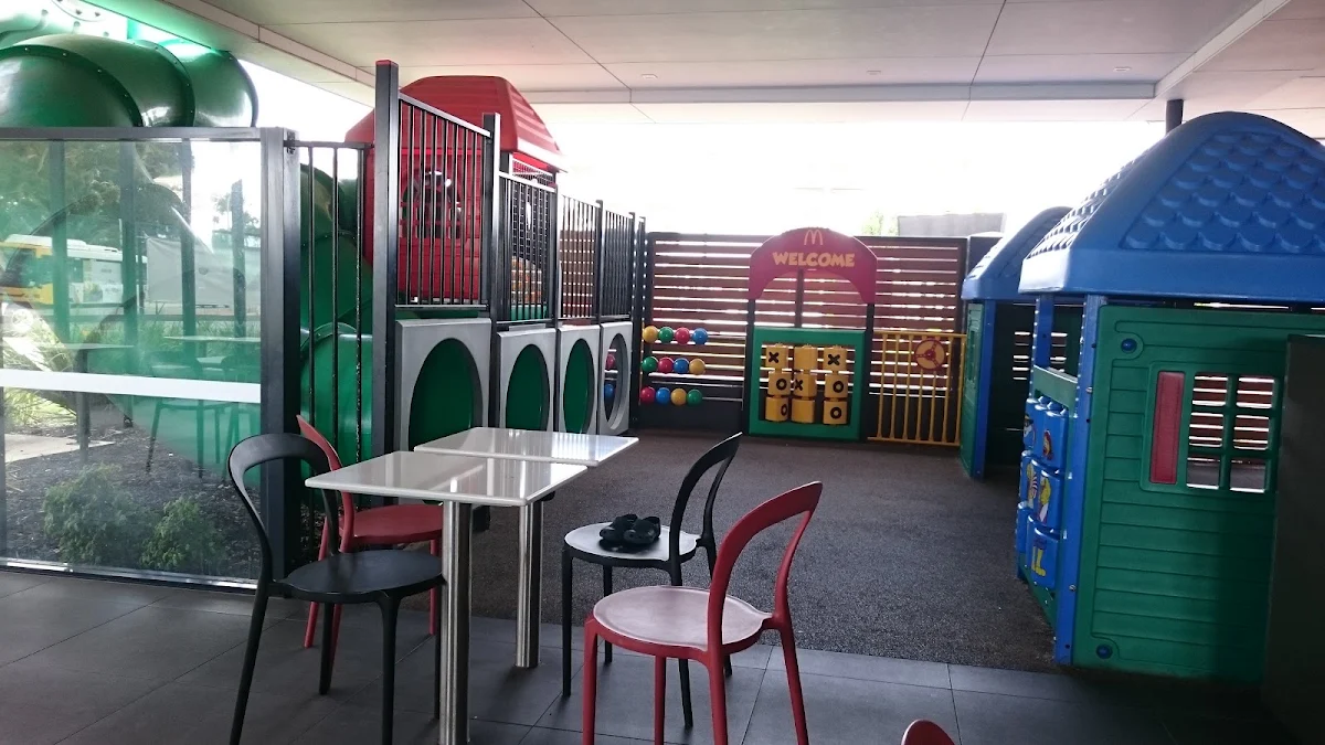 Vibe, McDonald's West Lakes