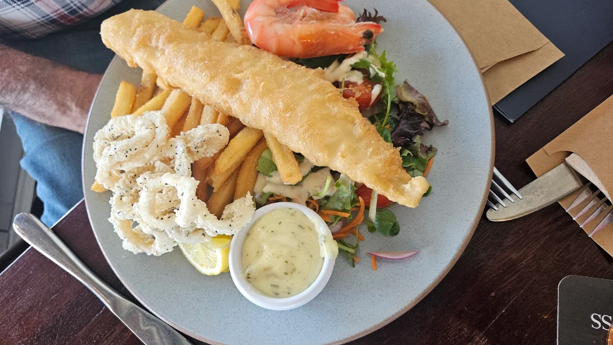 Food & drink, Ivory Waterside