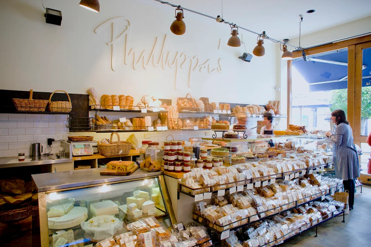 Vibe, Phillippa's Bakery