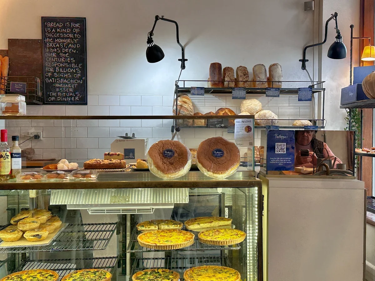 Vibe, Phillippa's Bakery