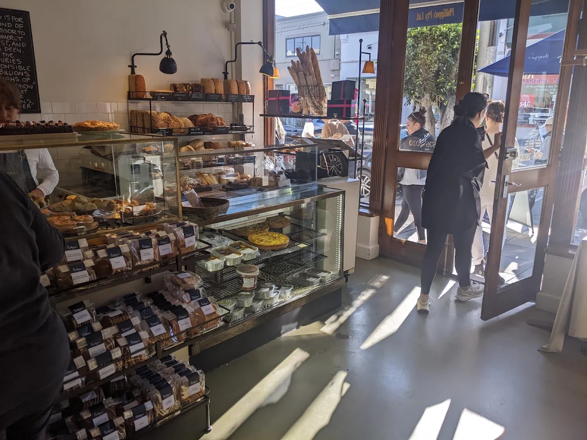 Vibe, Phillippa's Bakery