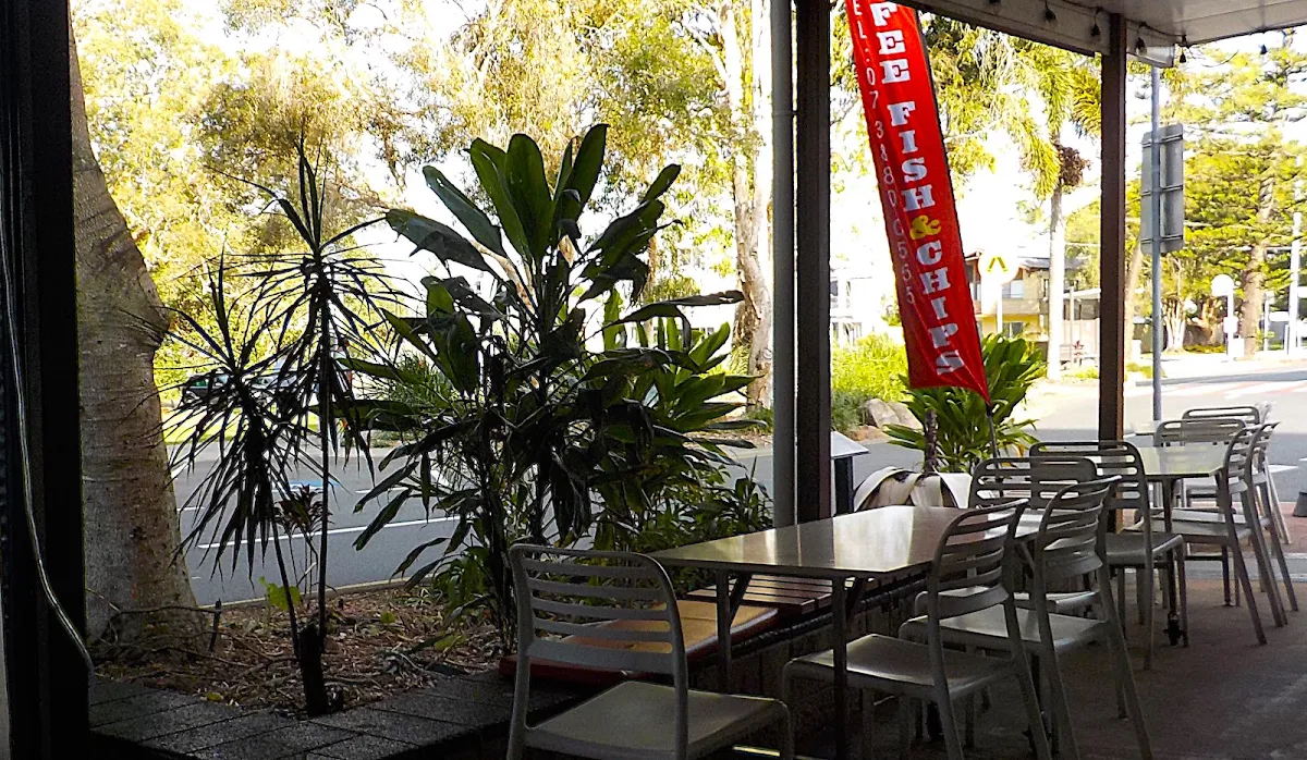 Vibe, Viet House Restaurant