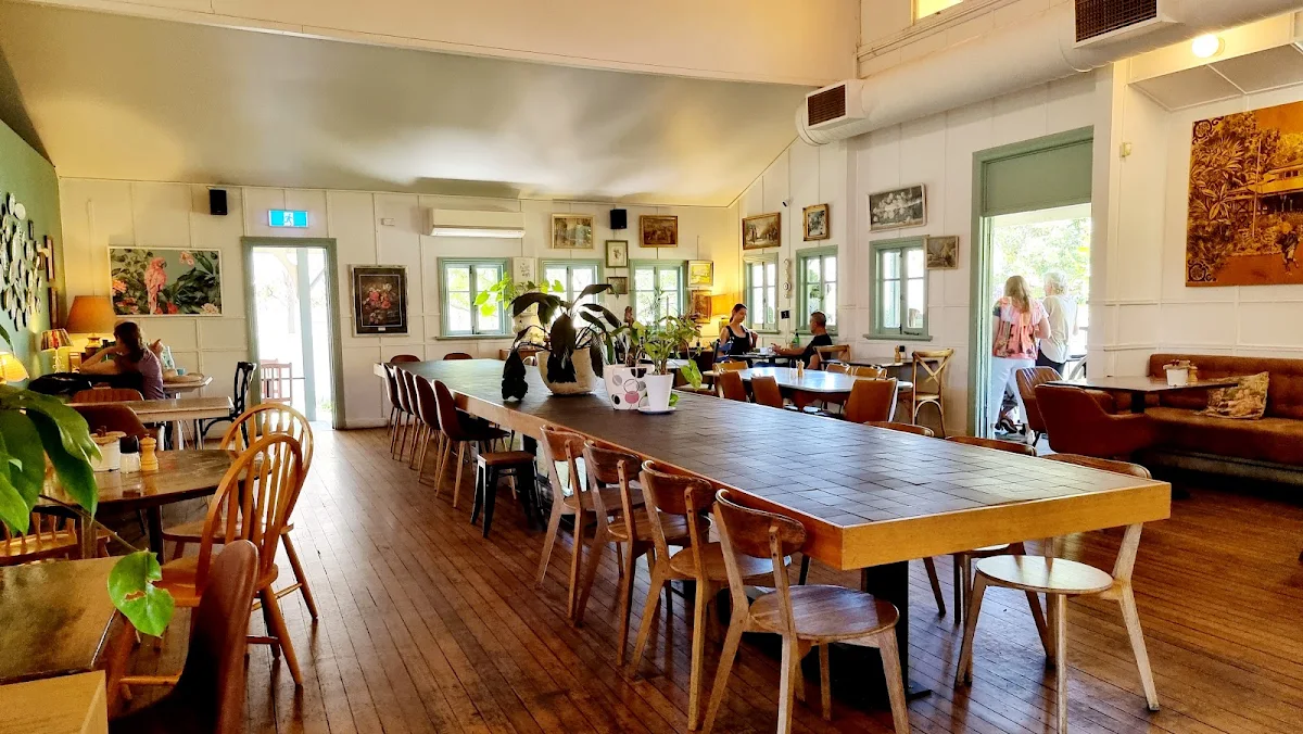Vibe, The Cove Dining