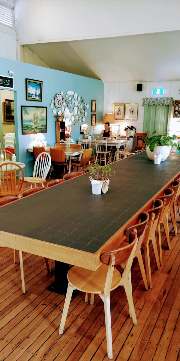 Vibe, The Cove Dining