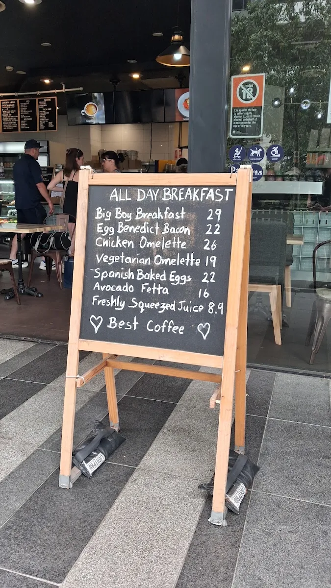 Menu, Wellington On Danks