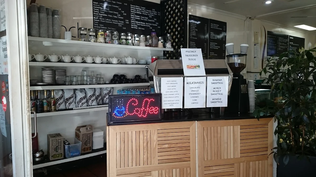 Vibe, Willes Fine Foods