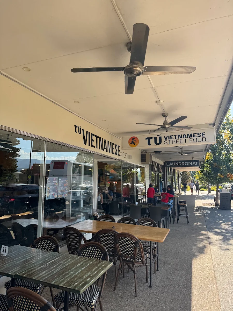 Vibe, Tu Vietnamese Street Food