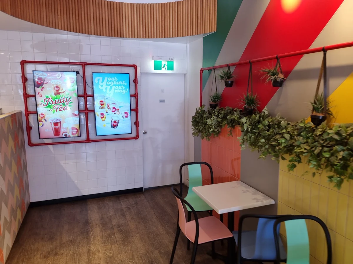 Vibe, Sharetea Clayton