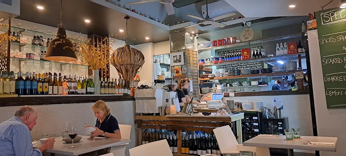 Vibe, Local Flow Eatery