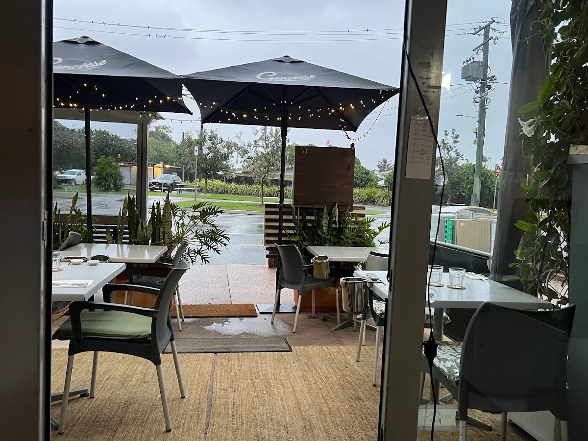 Vibe, Local Flow Eatery