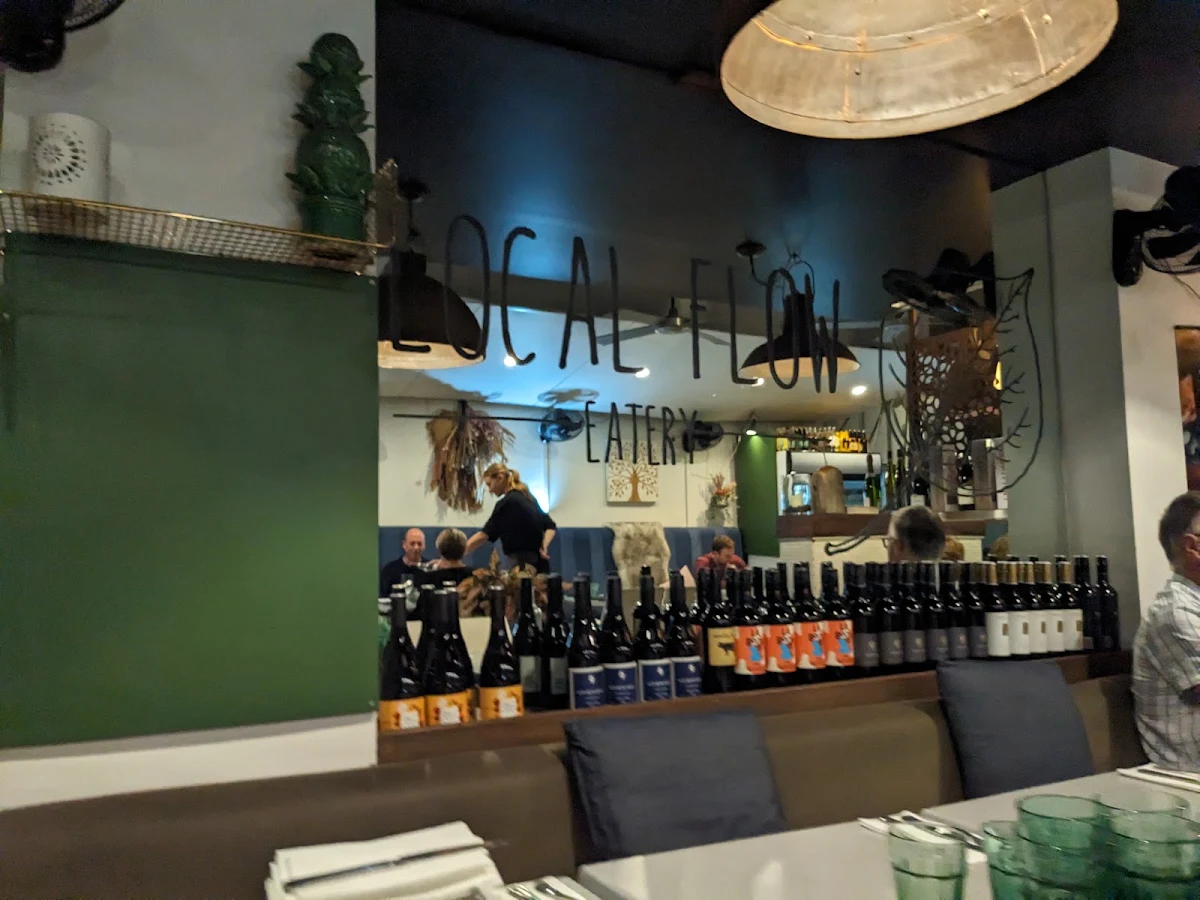 Vibe, Local Flow Eatery
