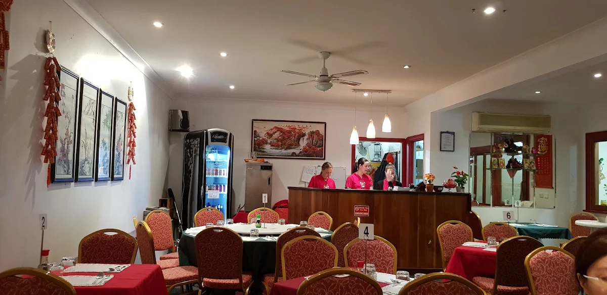 Vibe, Golden Dragon Chinese Restaurant