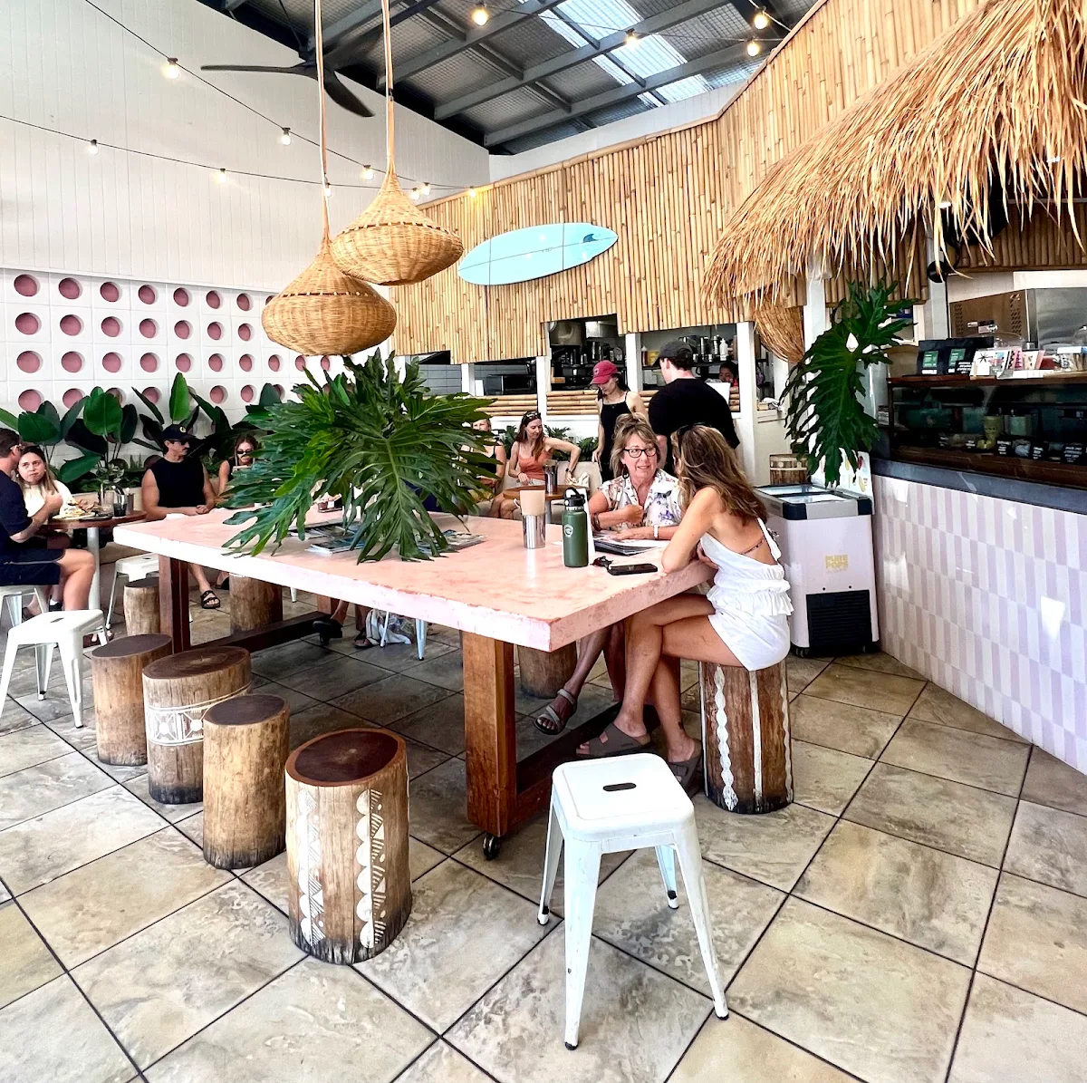 Vibe, Combi Byron Bay
