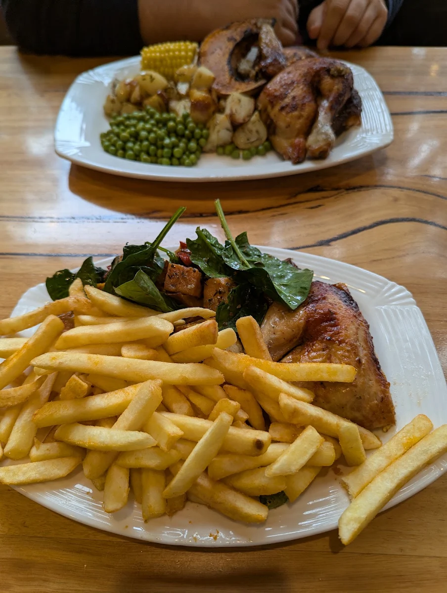 Food & drink, Le Chix Restaurant Cafe