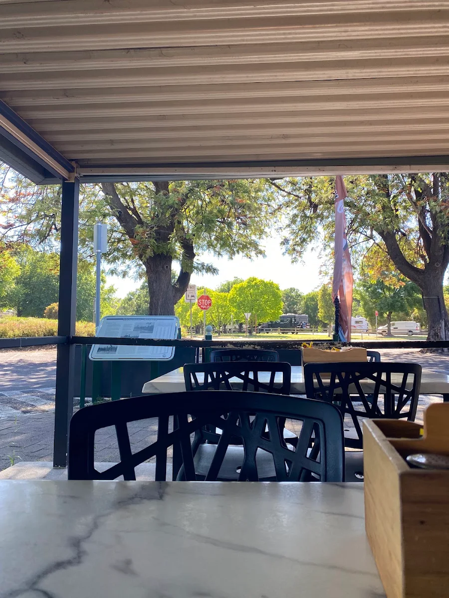 Vibe, Rose Garden Coffee Place