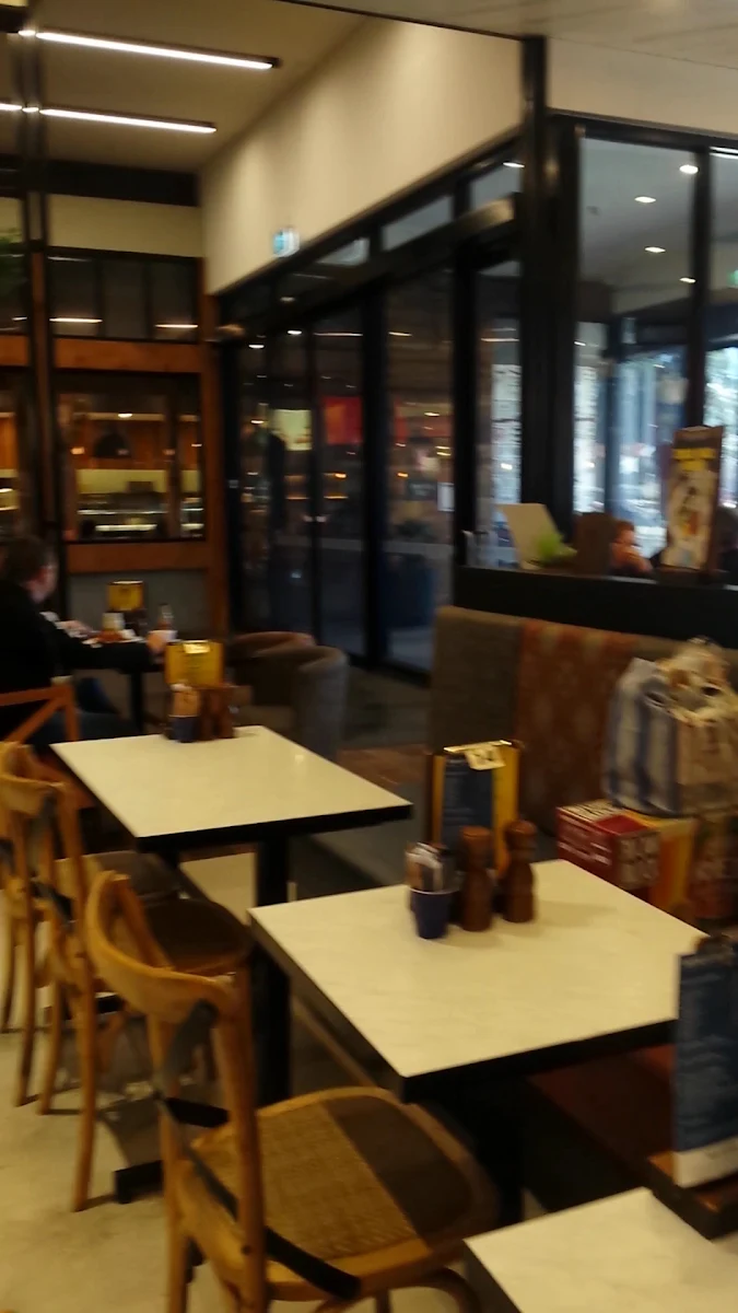 Vibe, Jamaica Blue Cranbourne Park