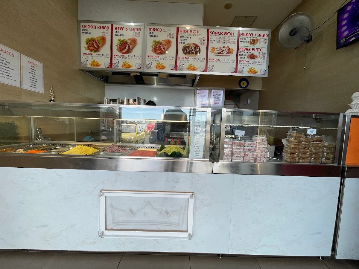 Vibe, Empire Kebabs Warner