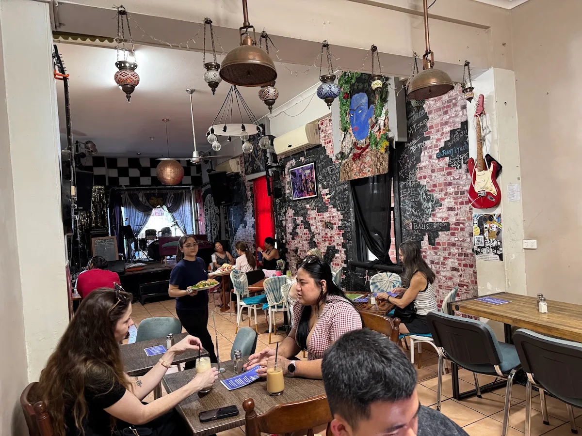 Vibe, Lillipad Cafe