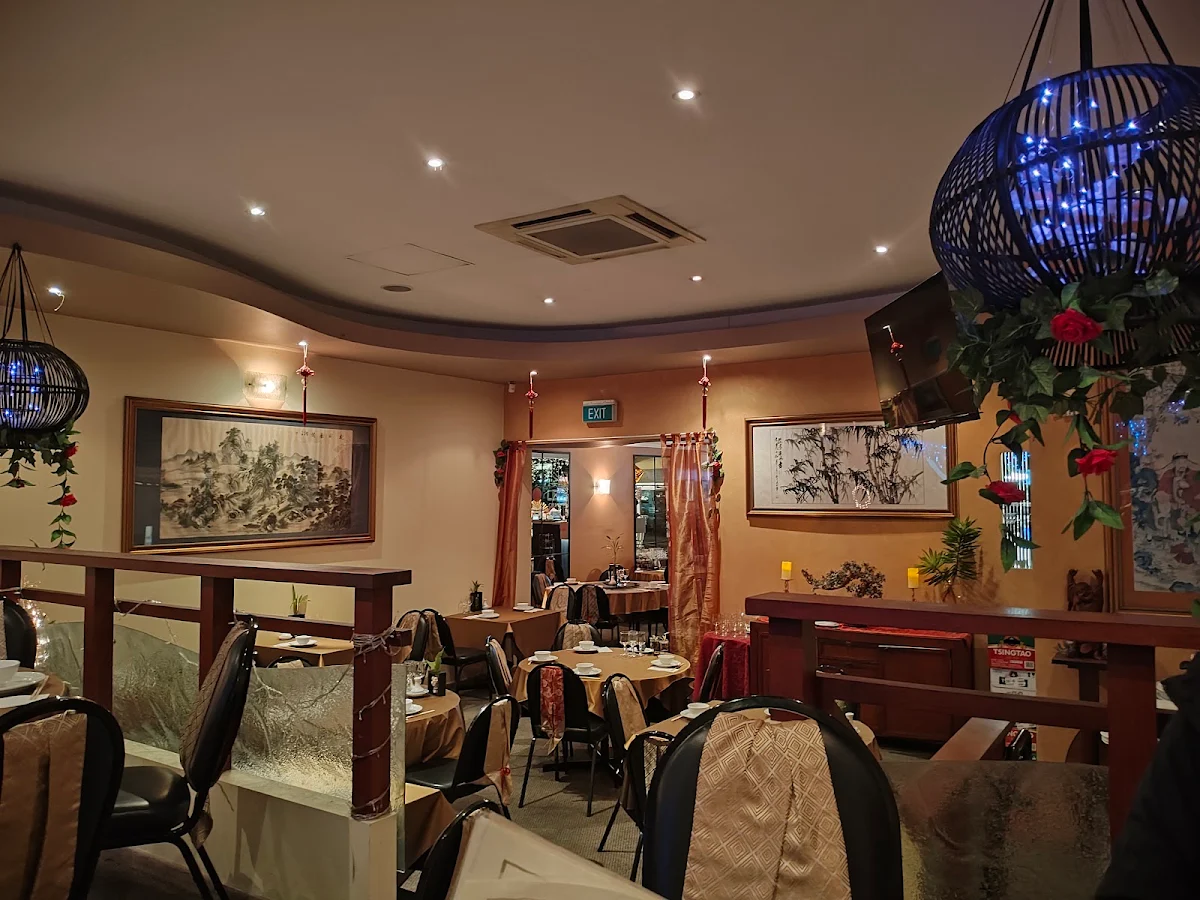 Vibe, Leon Chinese Restaurant