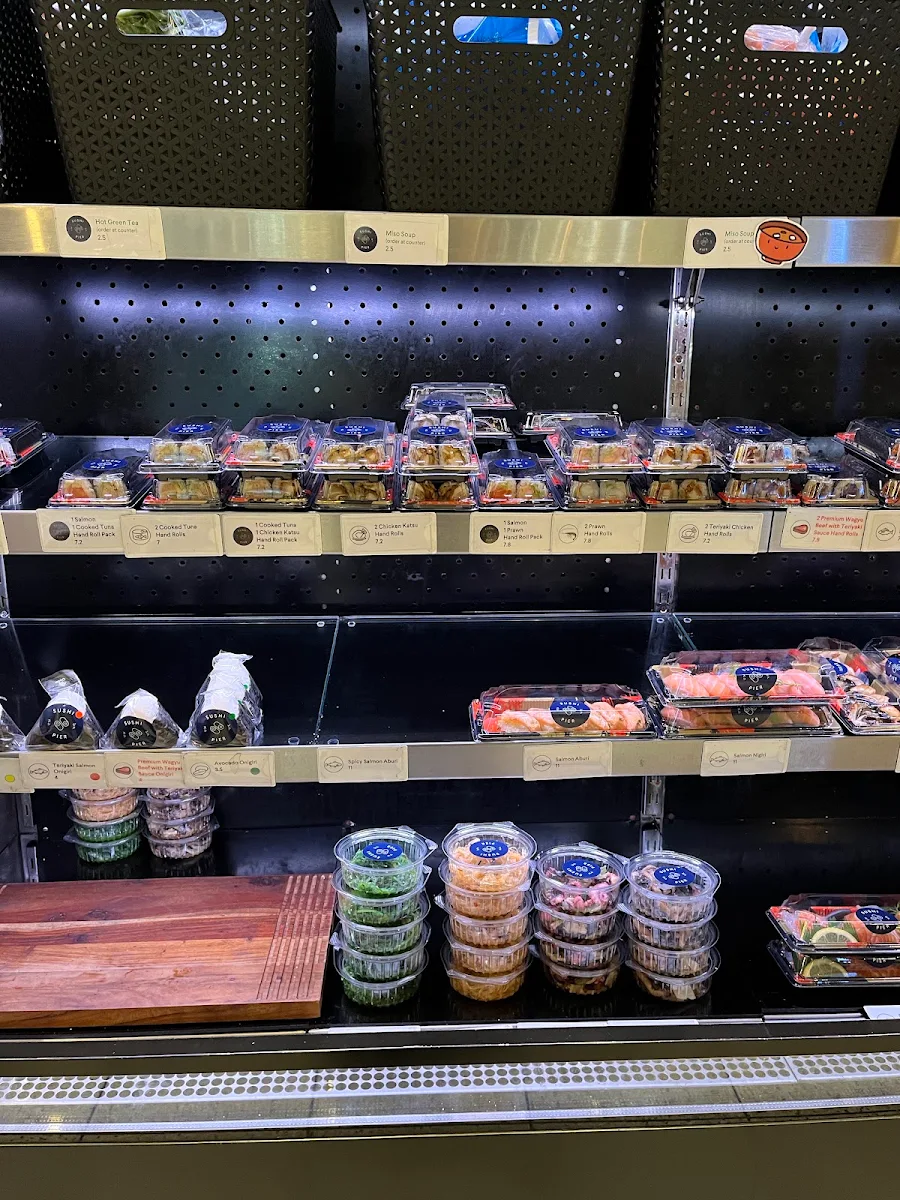 Vibe, Sushi Pier