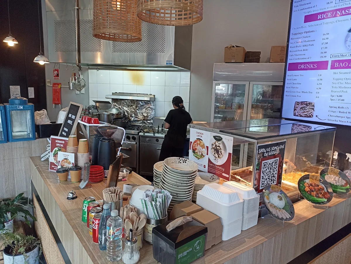 Vibe, Bakmi Lim Norwood