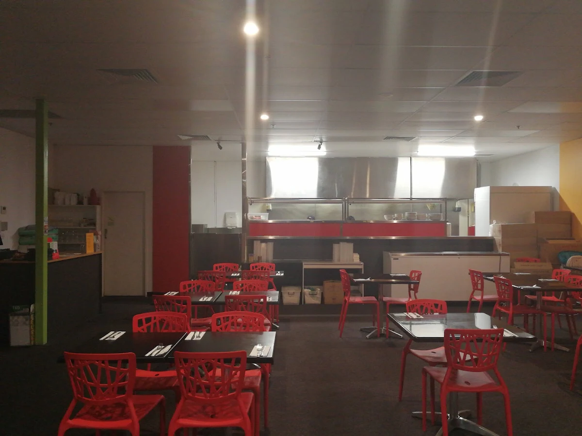 Vibe, Vinnie's master wok