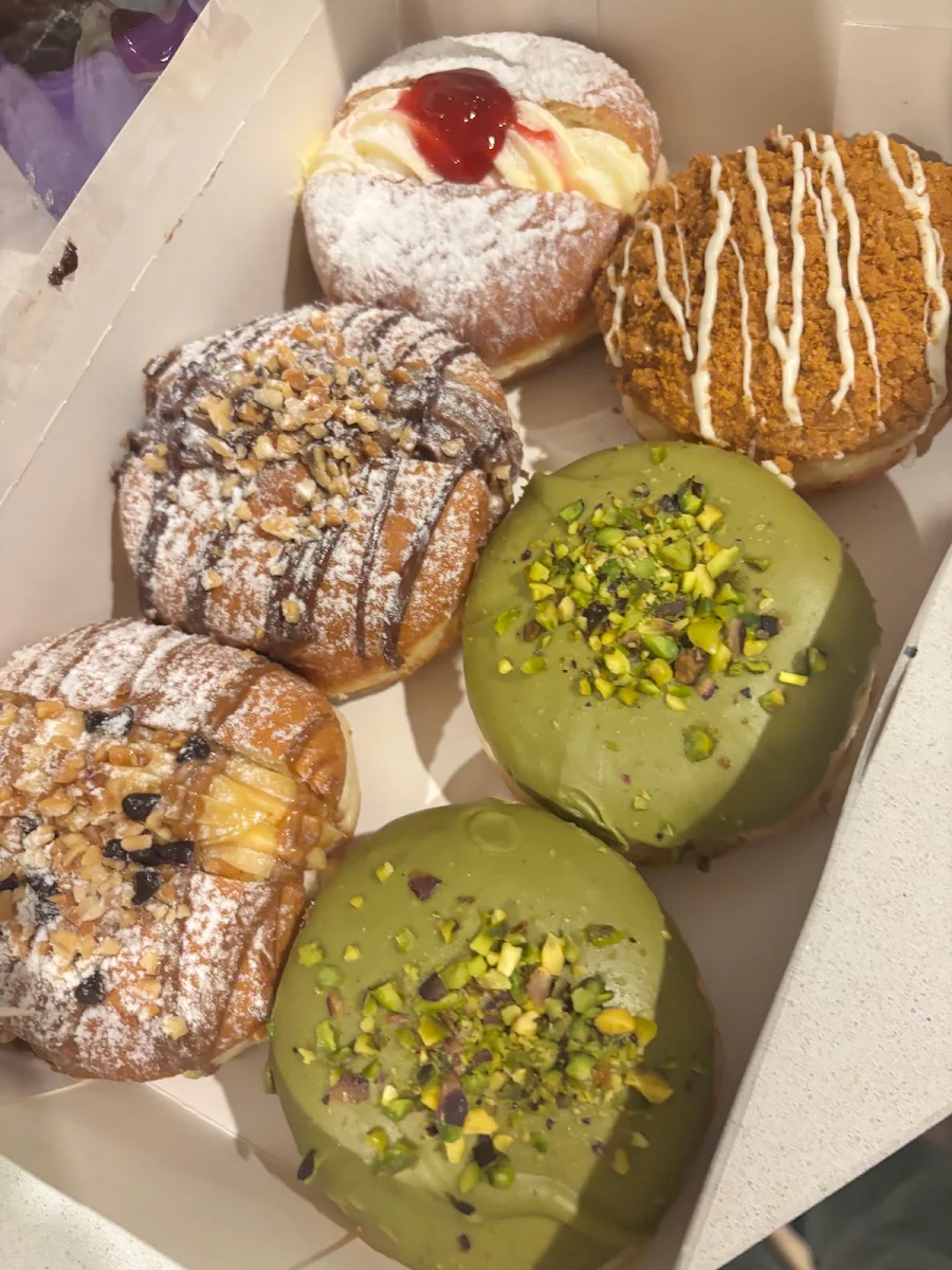 Food & drink, Daniel's Donuts Southern Cross