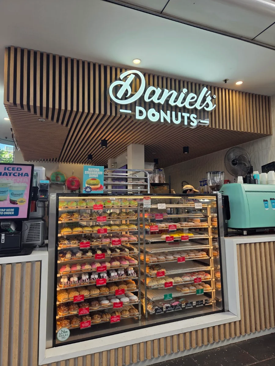 Vibe, Daniel's Donuts Southern Cross