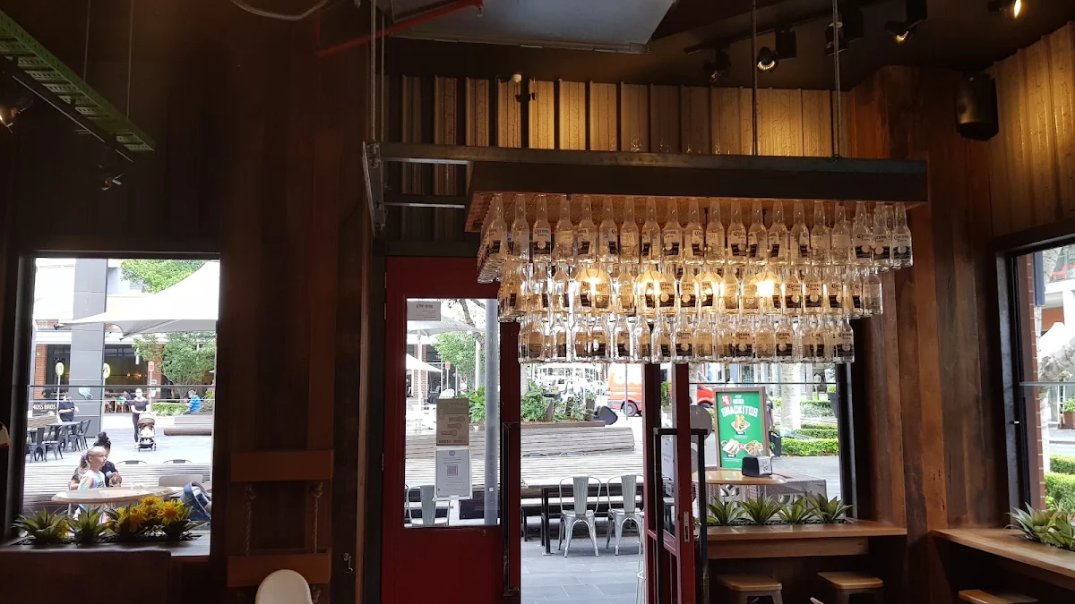 Vibe, Mad Mex Rouse Hill