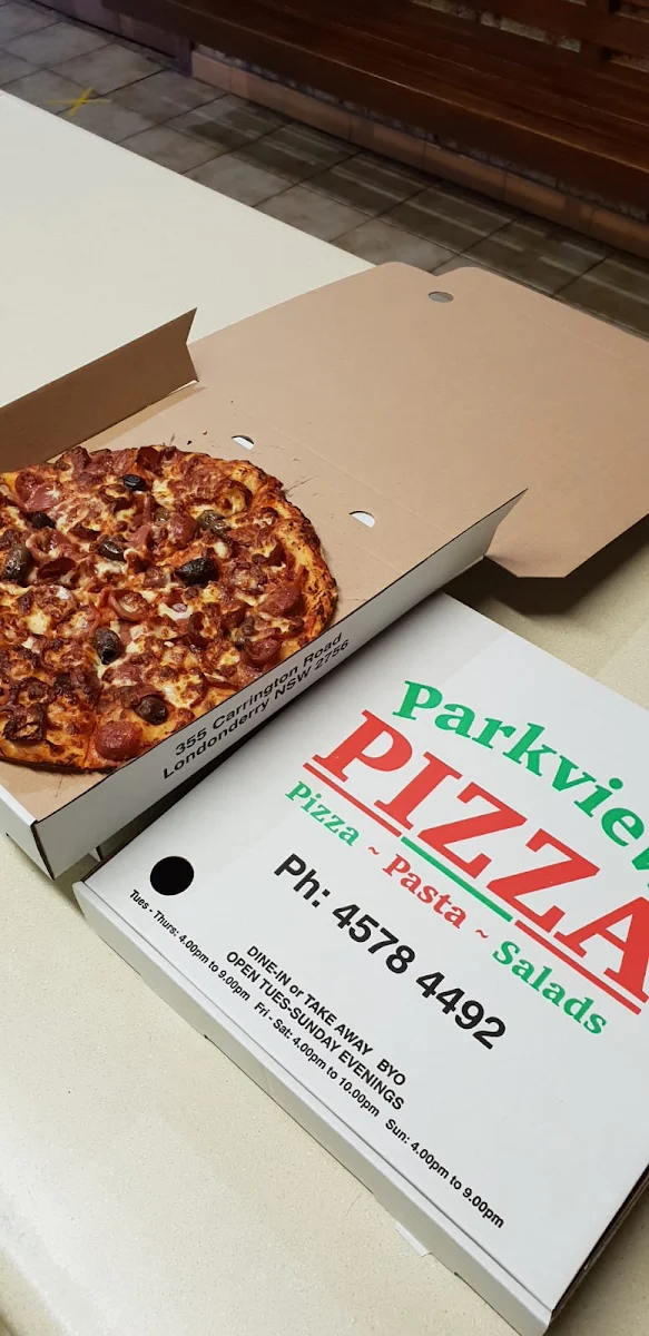 Menu, Parkview Pizza