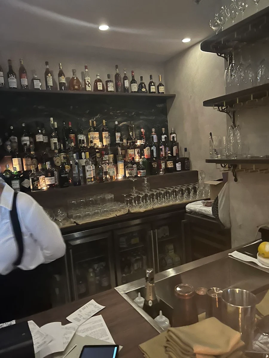 Vibe, South City Wine Bar & Bistro