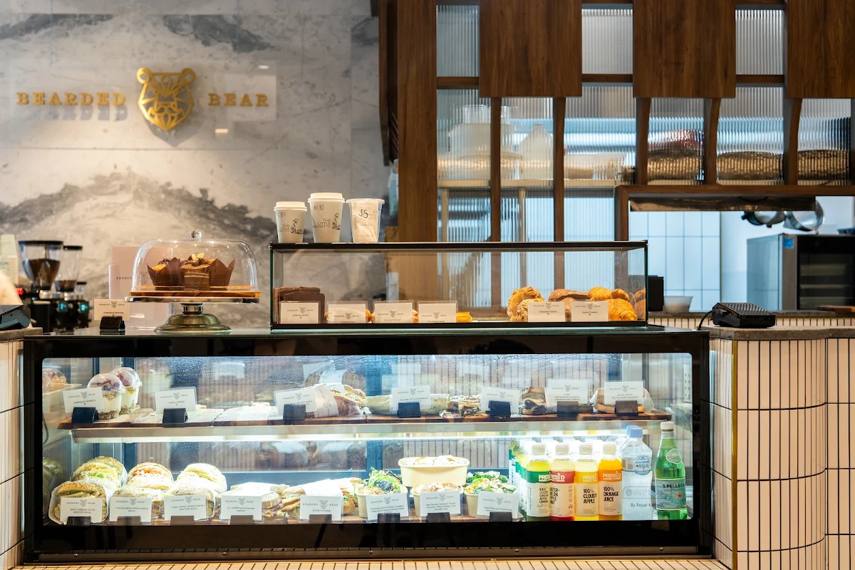 Vibe, Bearded Bear Cafe