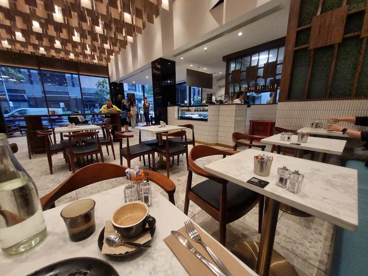 Vibe, Bearded Bear Cafe