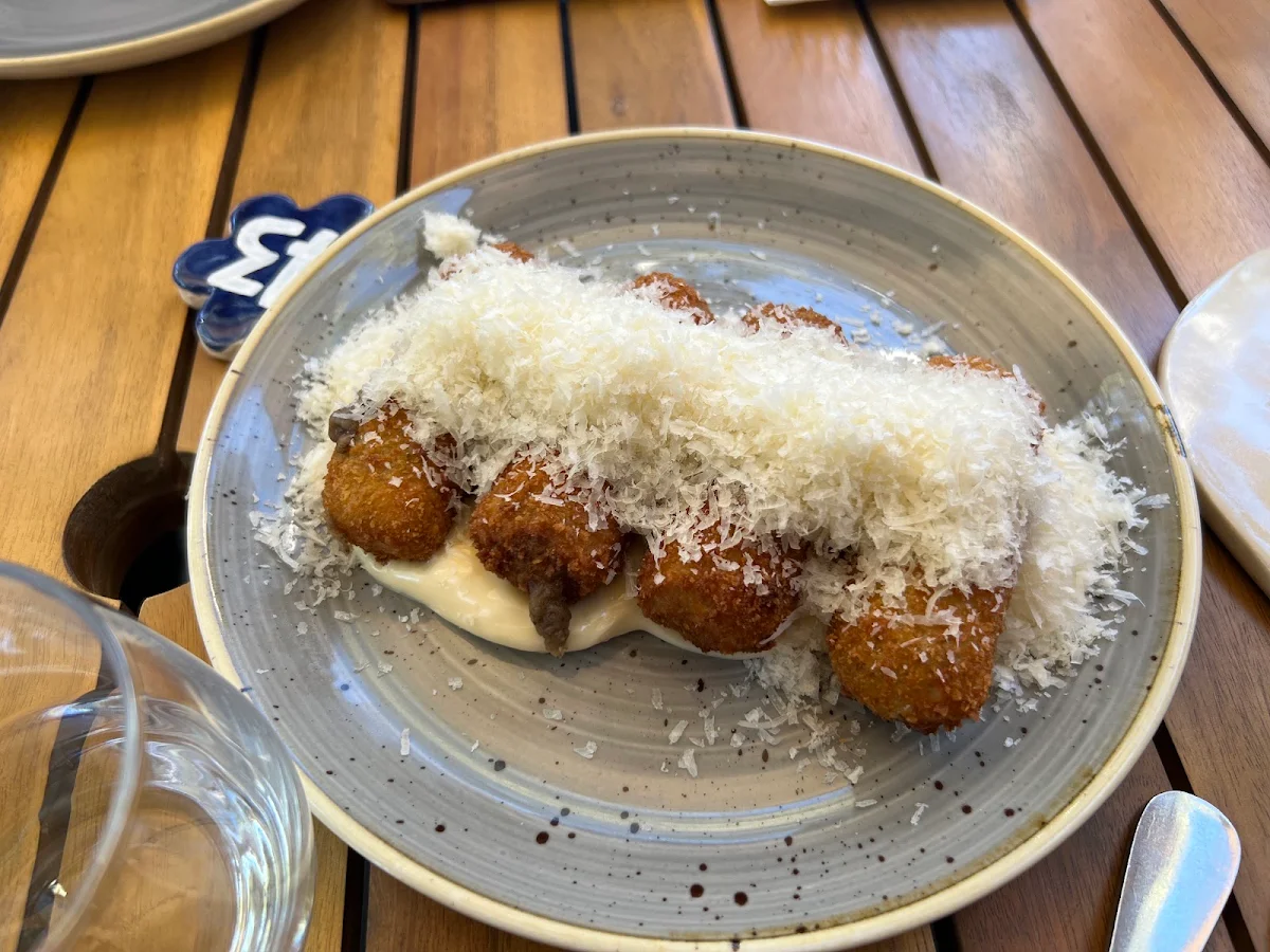 Food & drink photo 6
