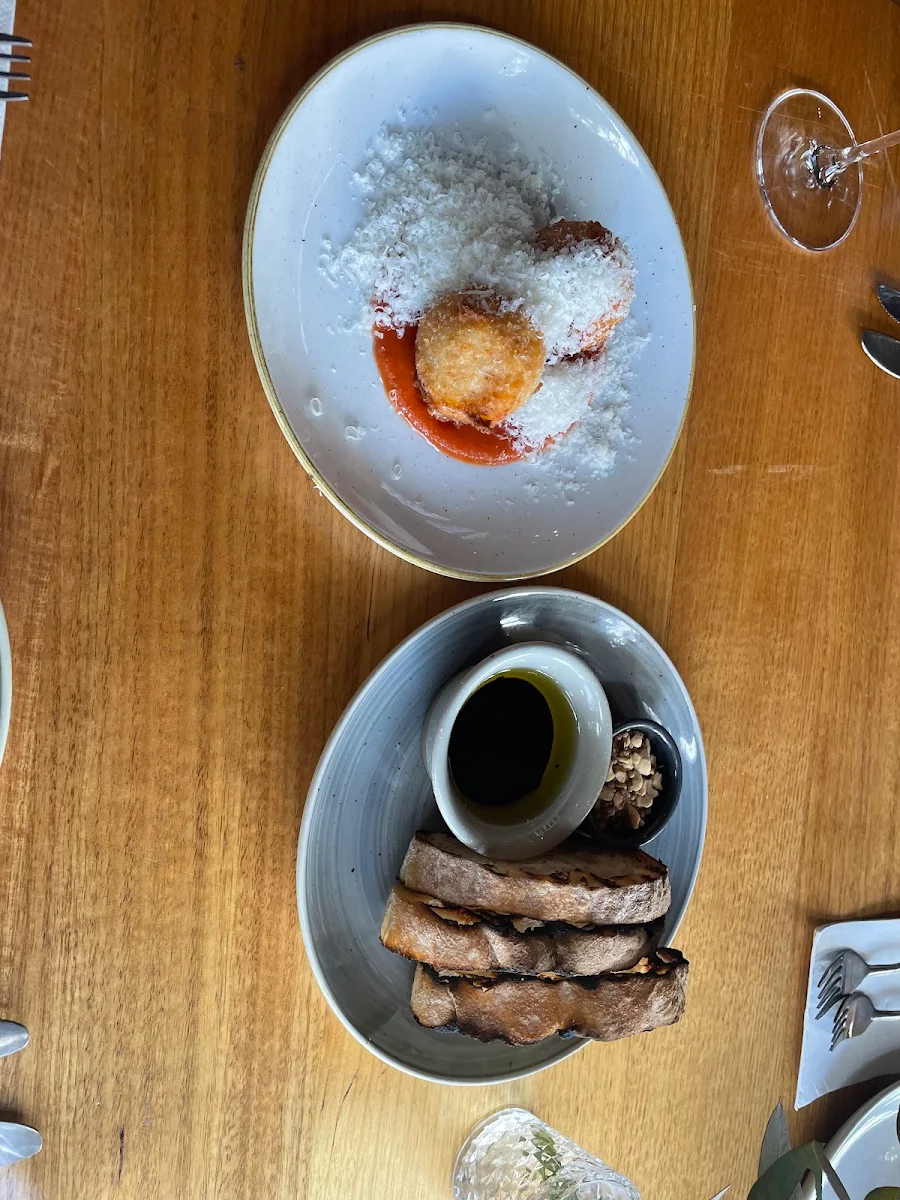 Food & drink photo 8