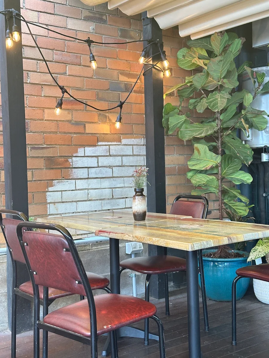 Vibe, Roslyn Thai Cafe