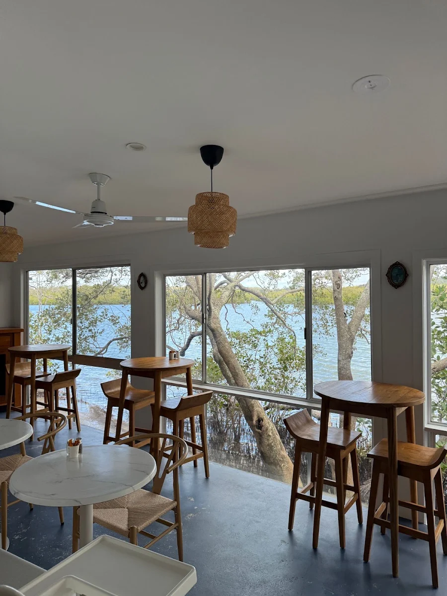 Vibe, Kandy Restaurant & Bar